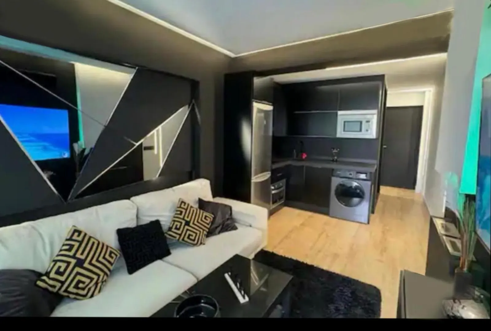 Apartamento Lujo El Lido 토레몰리노스